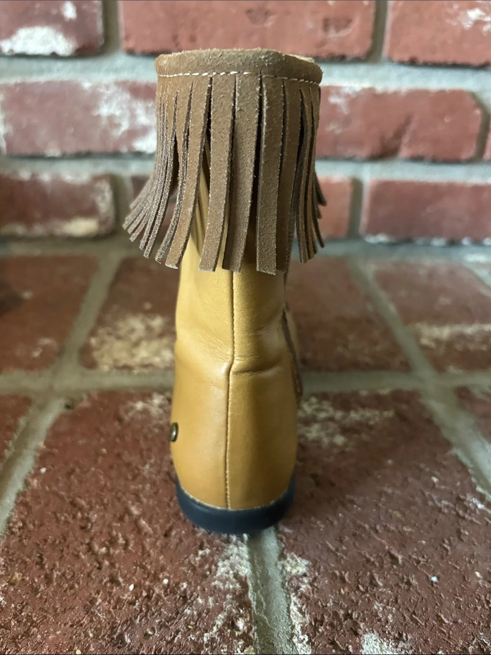 Momogrow Leather Moccasin Fringe Lace-Up Kids Boots Girl’s Size 10
